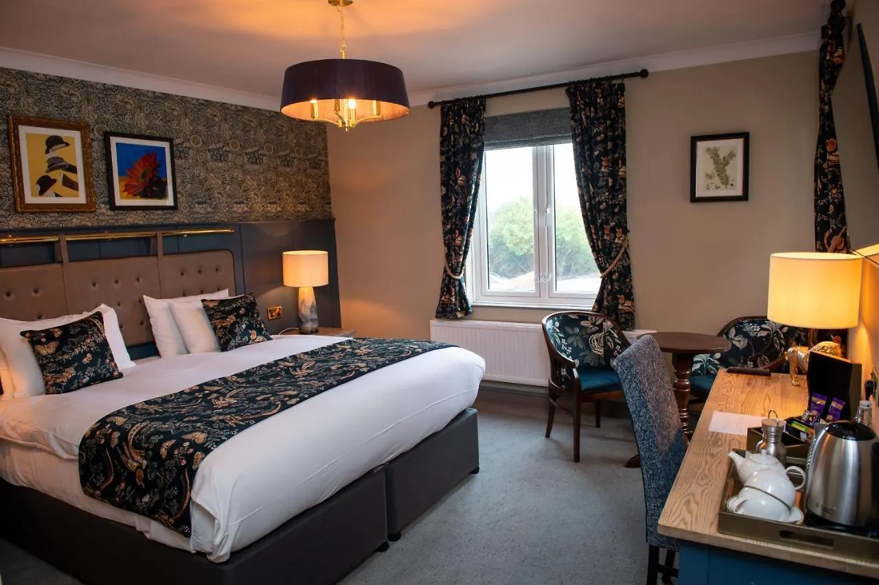 Hotell The Red Lion Inn By Chef & Brewer Collection Todwick